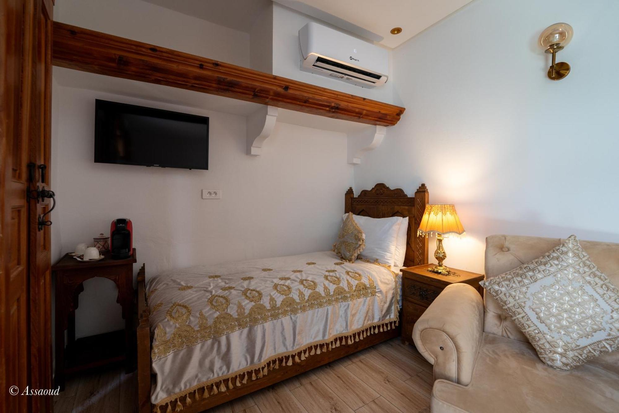 Riad Lella Chama Chefchaouen Bagian luar foto