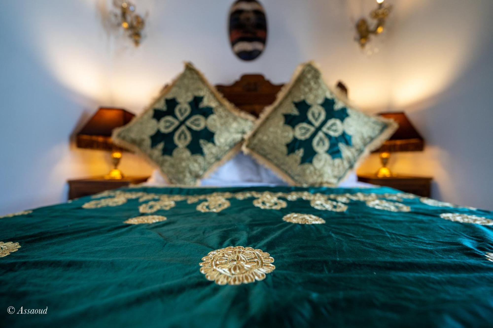 Riad Lella Chama Chefchaouen Bagian luar foto