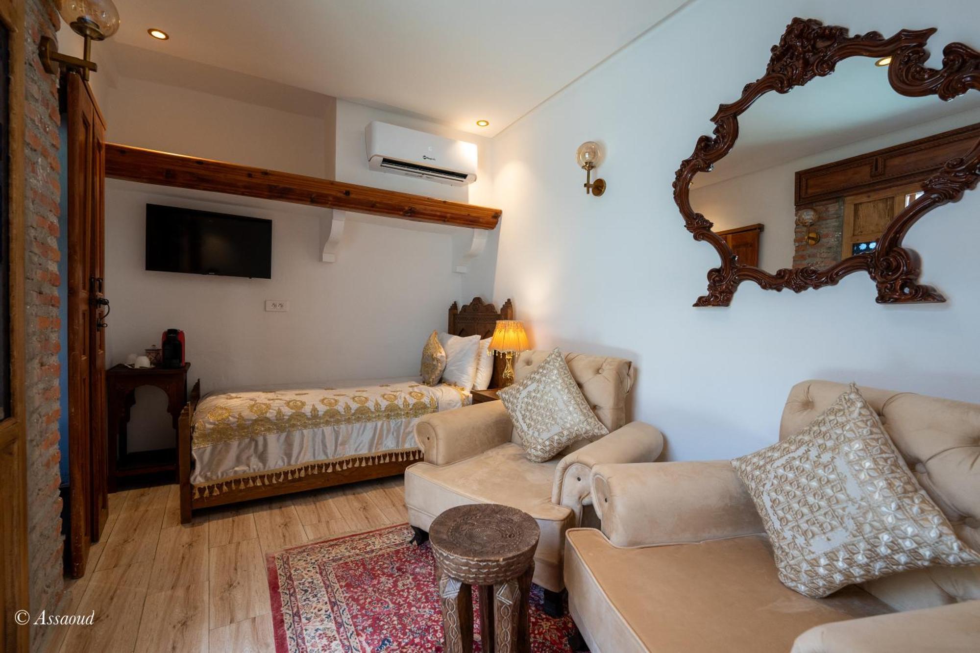 Riad Lella Chama Chefchaouen Bagian luar foto